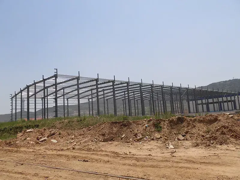 Nhà kho kim loại đúc sẵn